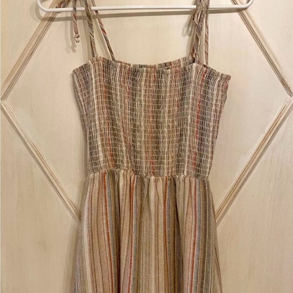 Peach Love Elegant Striped Maxi Dress - Picture 3 of 6